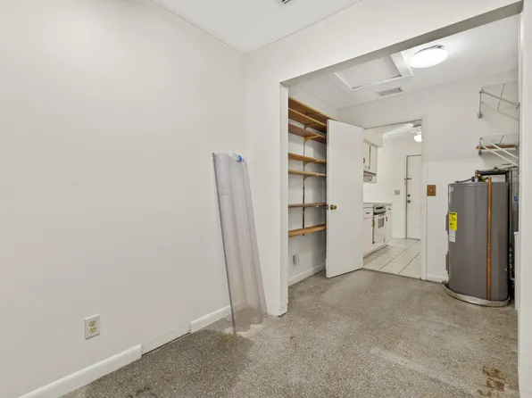 2402 Pinecrest Court, West Palm Beach, FL 33415