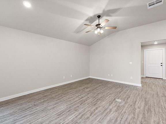 4th image of 302 E 23rd St