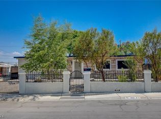 1801 Oakwood Ave, North Las Vegas, NV 89030