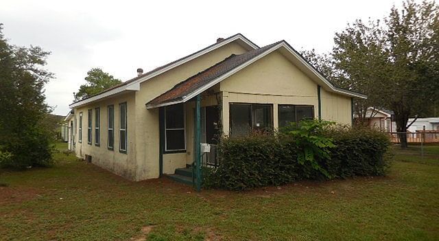 1st image of 614 Saint Patrick Dr