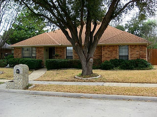 1st image of 804 Ramblewood Dr