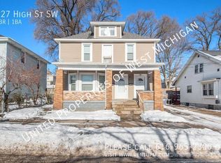 627 High St SW, Grand Rapids, MI 49503