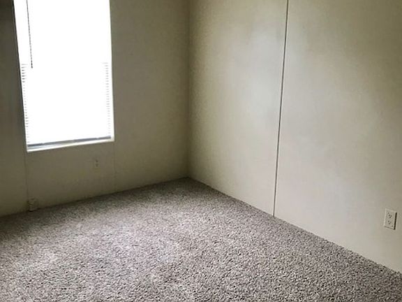 5th image of 1347 Dartwood Ln