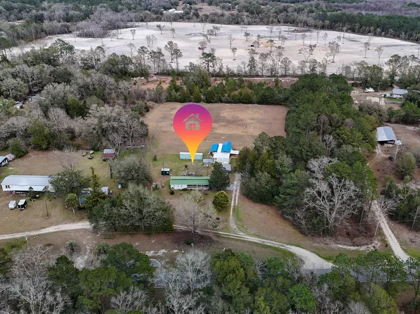 32-40 Rainbow Dr, Ponce De Leon, FL 32455