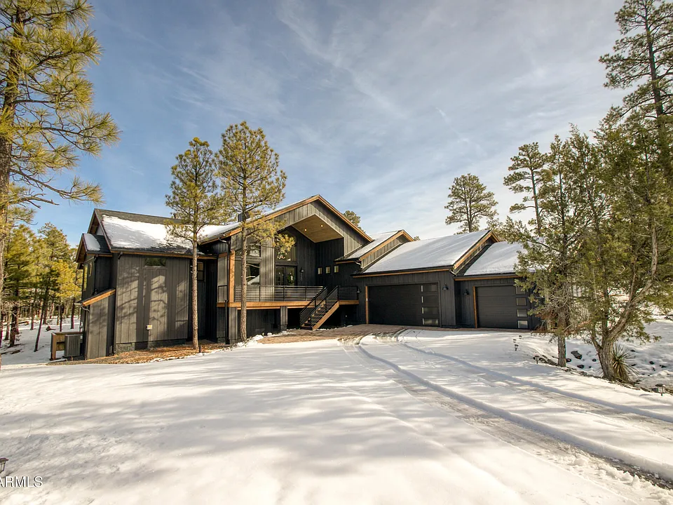 4500 Hackberry #161