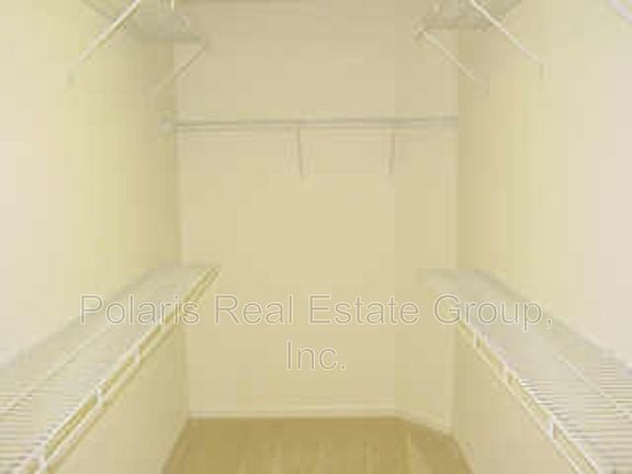 5th image of 8343 Clayhurst Dr