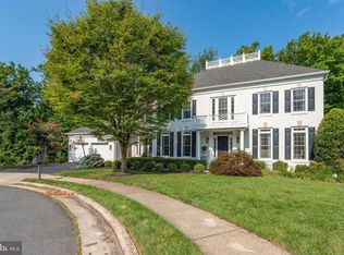 4822 Christie Jane Ln, Fairfax, VA 22030