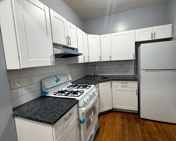 205 S Harrison St #2A — Photo 6