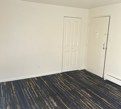 2nd image of 2648 Harrison Ave #28