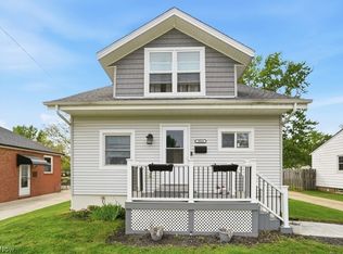 4044 W 223rd St, Fairview Park, OH 44126