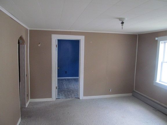 4th image of 515 W Cottonwood St