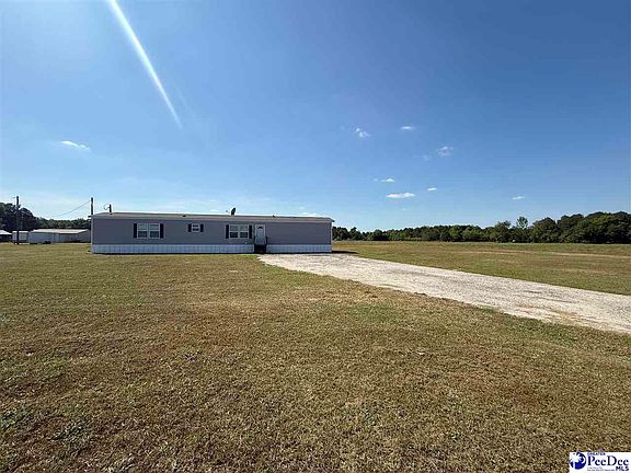 5th image of 732 Dovefield Rd