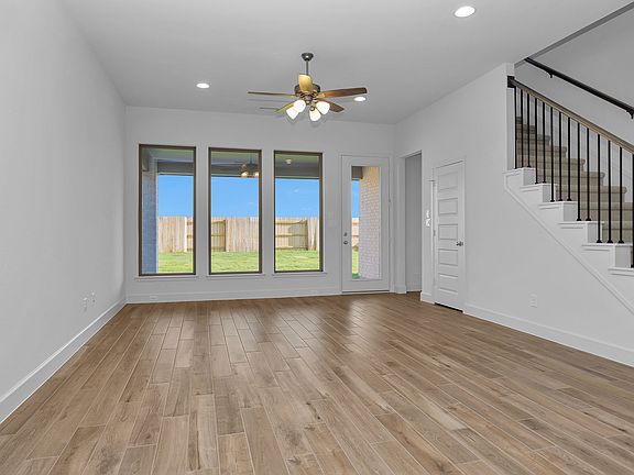 3rd image of 25418 Prairie Hills Ln