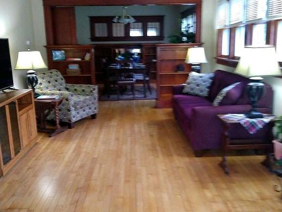 2nd image of 13060 Newell Ave