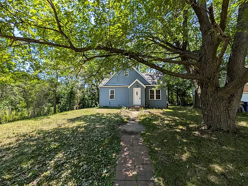 58 Wheelock Pkwy E Photo 1