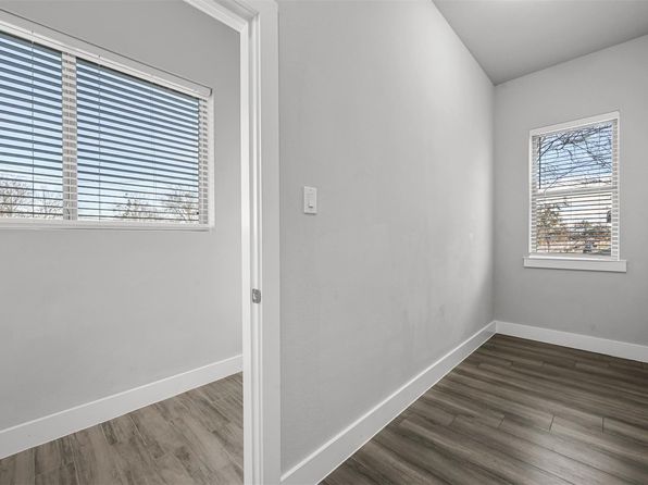 204 S Getzendaner St #2