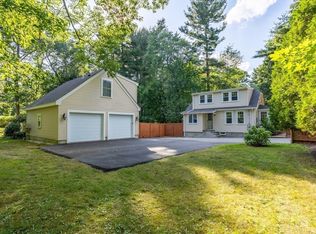 16 Lowell Rd, North Reading, MA 01864