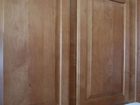 Raised Panel Maple Cabinets