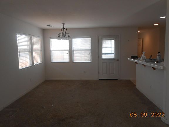4th image of 1434 Pin Oak Dr
