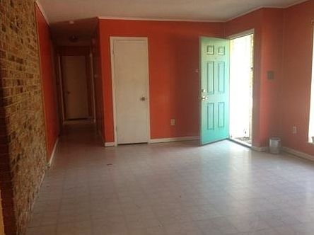 1st image of 2812 Perkinston Ln