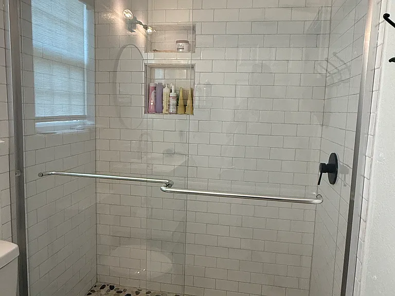 2 Holly Dr #B — Photo 16