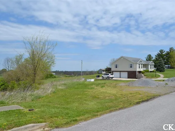 3115 Sarah Ln, Danville, KY 40422