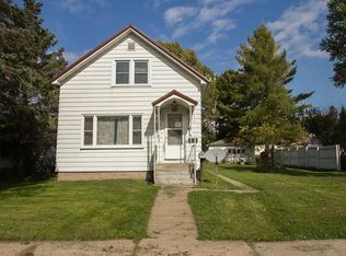 209 2nd Ave, Stanley, WI 54768