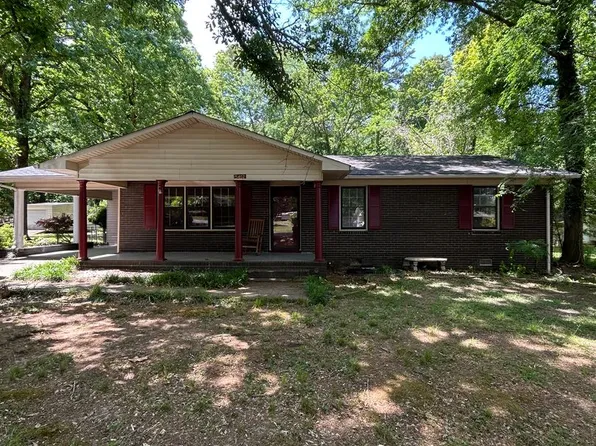 5402 Arrow Ave, Anniston, AL 36206
