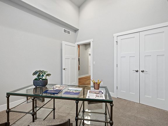 4th image of 4696 N Cottage Ln