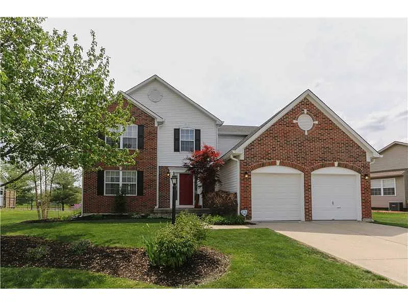 10647 Young Lake Dr photo 1