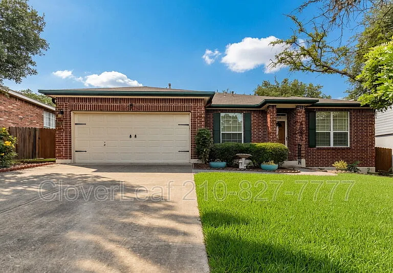 22714 Sabine Smt — Photo 1