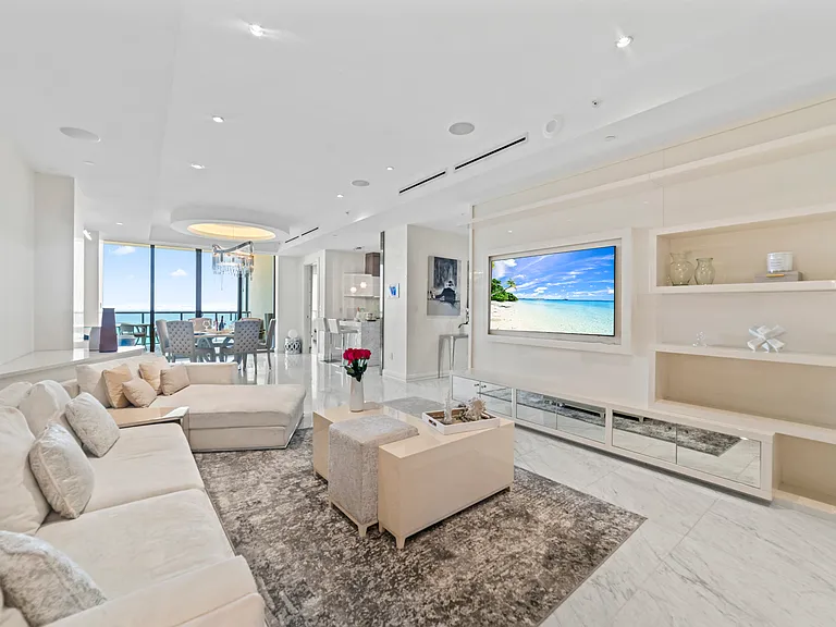 9703 Collins Ave #Penthouse 00 — Photo 5