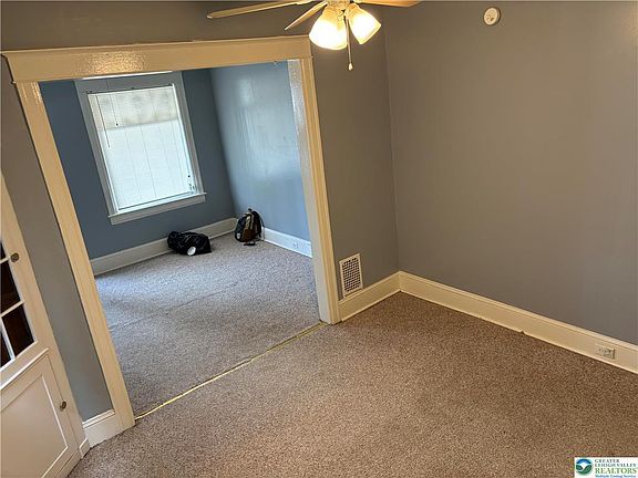 5th image of 2206 Forest St