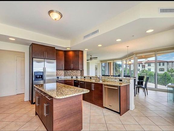 4th image of 5823 Bowen Daniel Dr Unit 1201