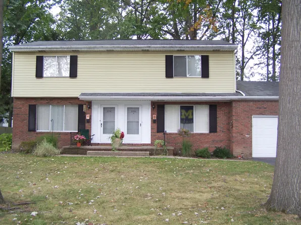 3776 & 3780 Osage St, Stow, OH 44224