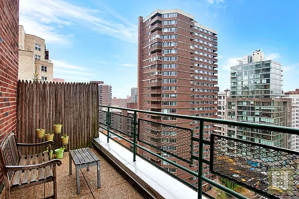 Sold by Halstead Real Estate | media 20