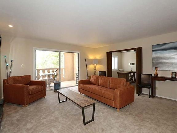 Balcony-Camelback Mountain View