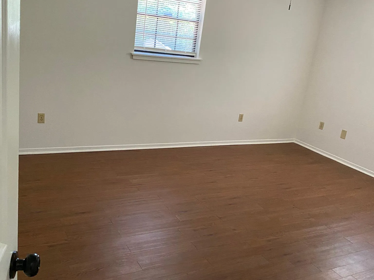 5770 Magnolia Road — Photo 3