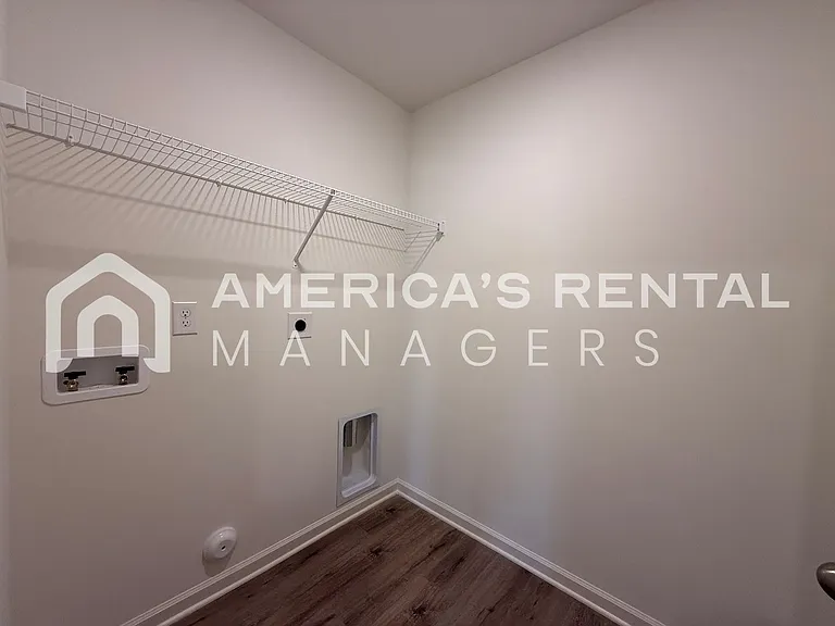 220 Pine Ridge Dr — Photo 12