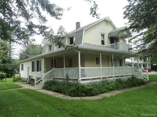 For Sale: 6657 LAKESHORE Road, Fort Gratiot, MI 48059