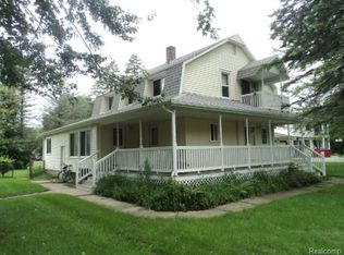 6657 Lakeshore Rd, Lakeport, MI 48059