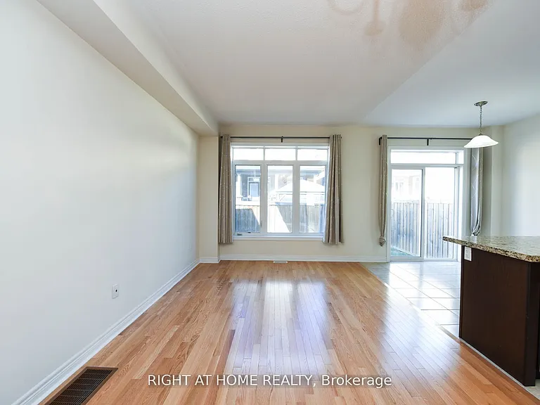 245 Sarah Cline Dr — Photo 15