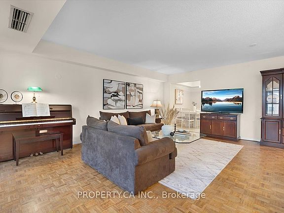 5th image of 260 Heath St W #503