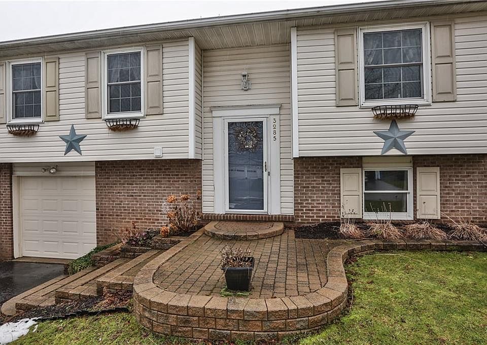 1st image of 3285 Evergreen Cir