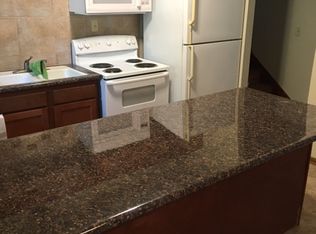 1012 W River Rd, Champlin, MN 55316