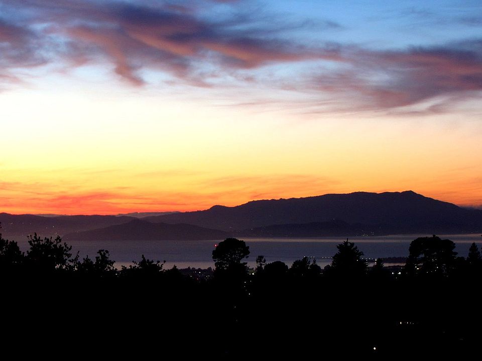 sunset view from 6615 Armour