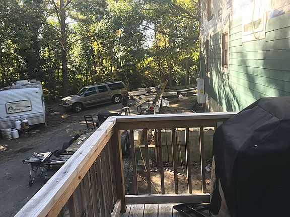 2nd image of 2611 Evans St