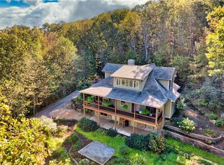 355 Mealer Rd, Ellijay, GA 30536
