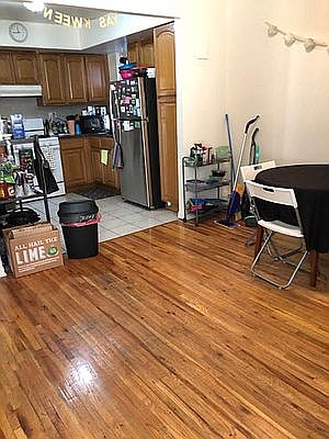 3rd image of 2849 34th St APT 2