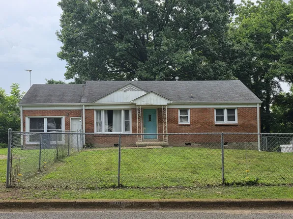 111 N High St, Mount Pleasant, TN 38474